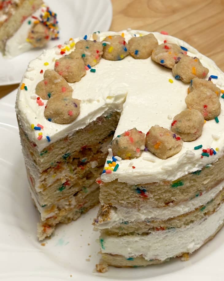 Milk Bar birthday cake