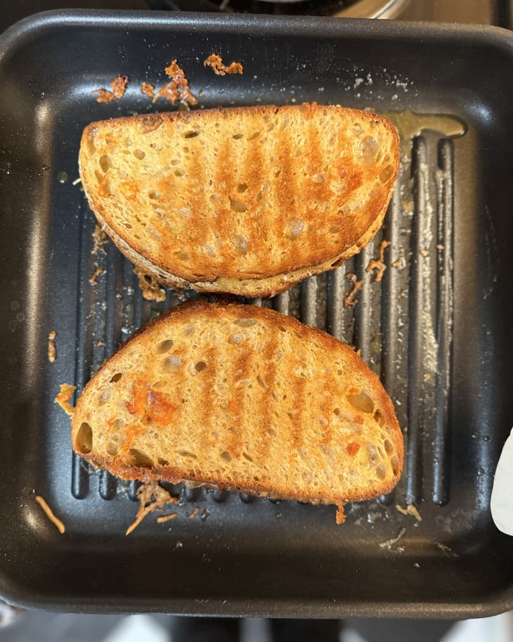 Bread, cheese, grilling on OXO non-stick-grill pan