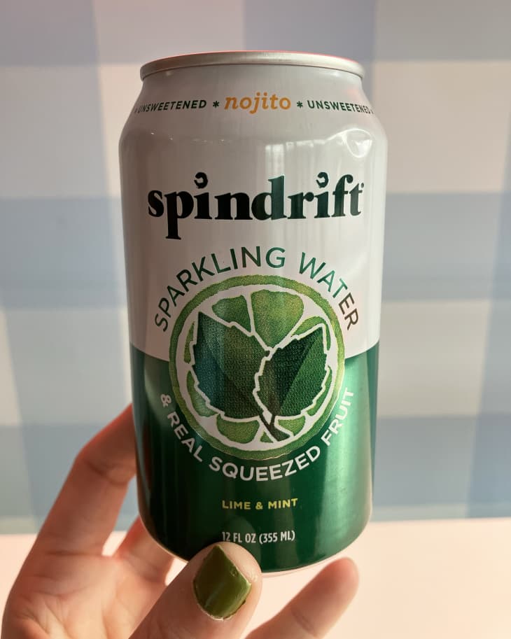 Spindrift Nojito mocktail can