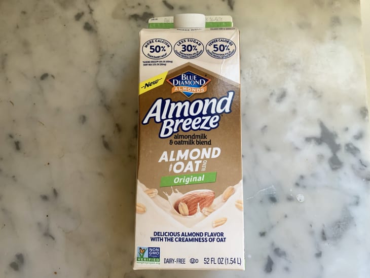 Almond Breeze Almond Oat Blend on countertop