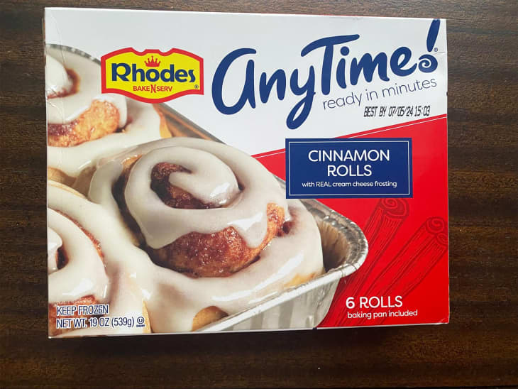 Package of Rhodes cinnamon rolls.