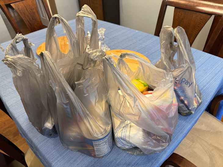 My Mom's Smart Grocery Tip Saves Me $82 Every Single Month | The Kitchn