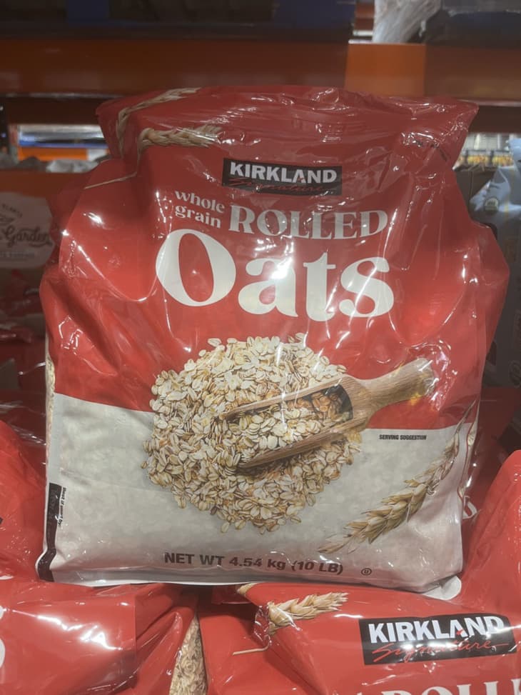 whole grain rolled oats.