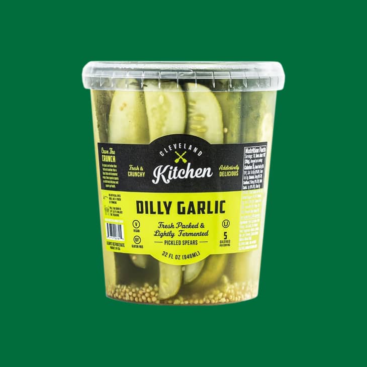 Cleveland Kitchen Dilly Garlic Pickled Spears product shot