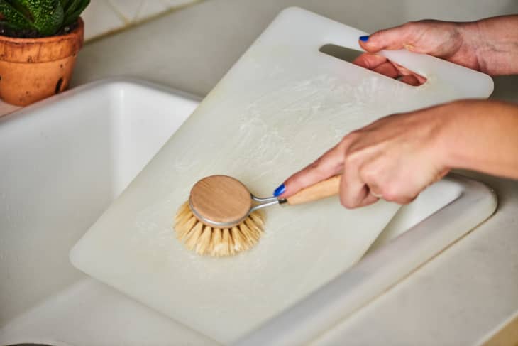 easy to clean cutting board plastic