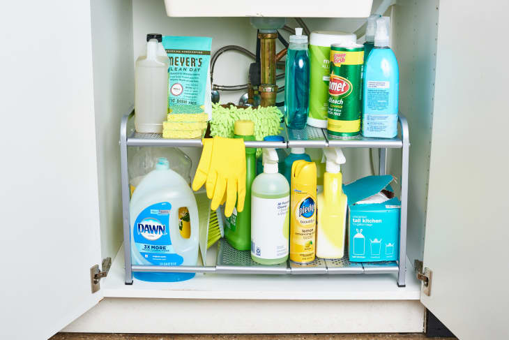 29 Things Shouldn't Keep in Their Kitchen Cabinet Under the Sink!