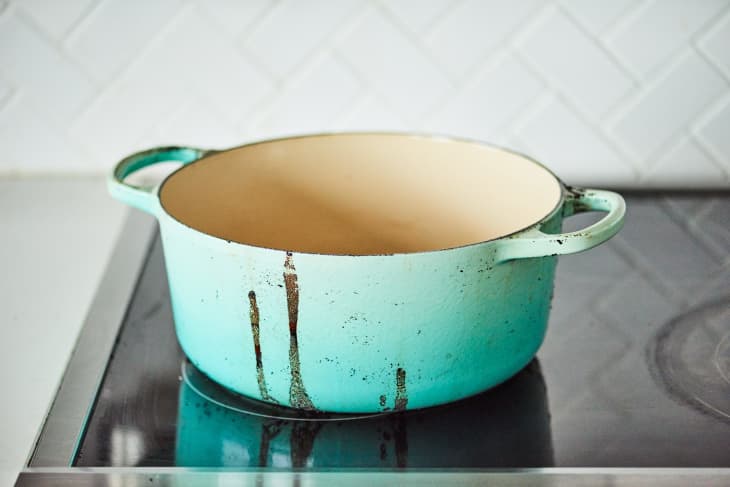 How to Clean Your Le Creuset - Everyday Parisian