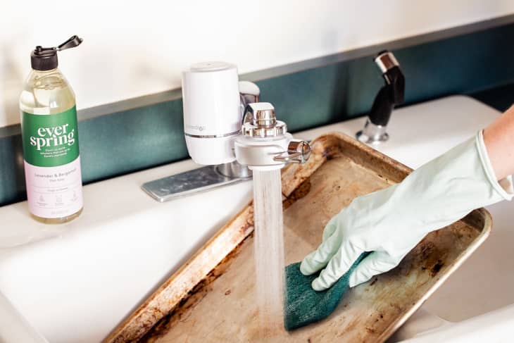 Using Oven Cleaner to Clean Baking Sheets - Review | Kitchn