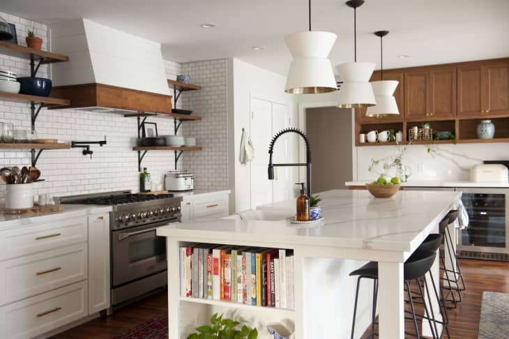 5 “Outdated” Kitchen Cabinet Trends on Their Way Out in 2025 | The Kitchn