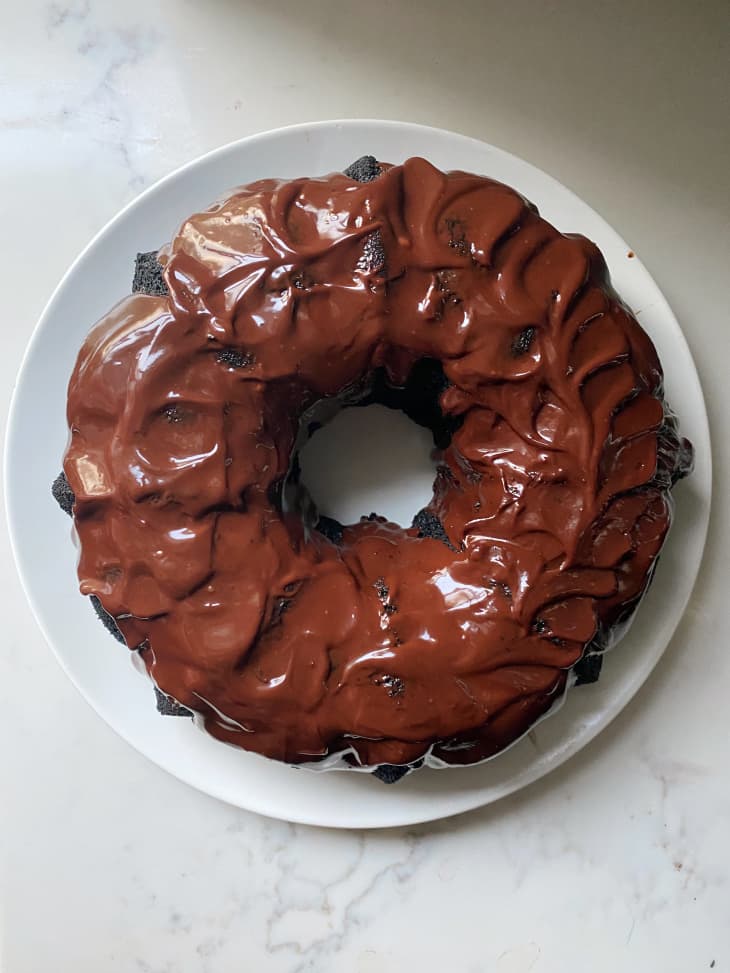 Review of Reddit's Aunt Doris's Chocolate Cake Recipe