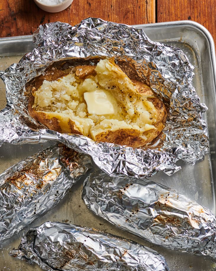 How to Make a Baked Potato on the Grill