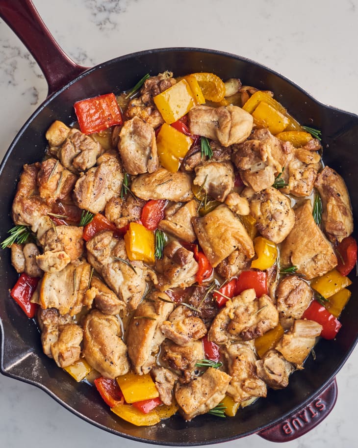 Pollo ai Peperoni Recipe (Cacciatora Southern-Style Chicken Stew with Peppers)