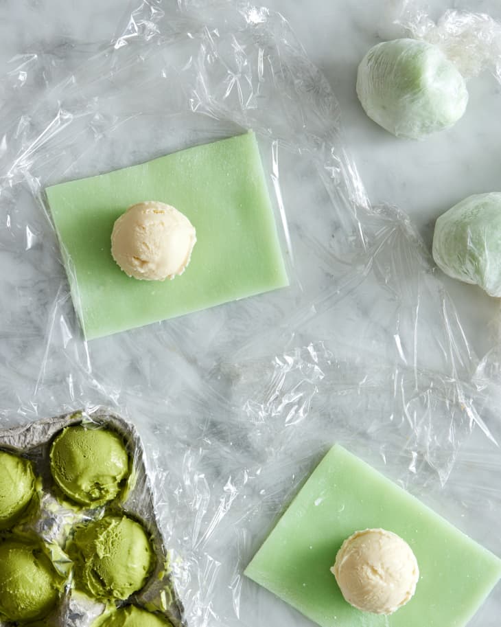 mochi ice cream on wrap being made