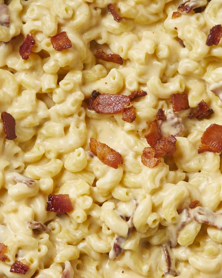 Close up view of bacon mac and cheese.