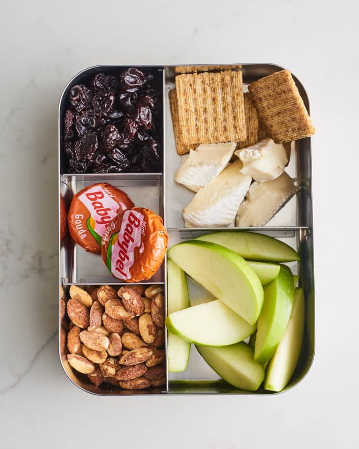 Cheese and Fruit Snack Box {Starbucks Copycat} - FeelGoodFoodie
