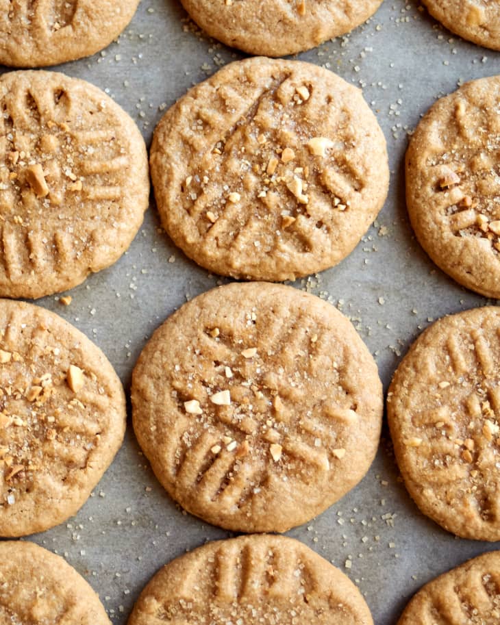 Closeup of peanut butter cookies on parchment paper