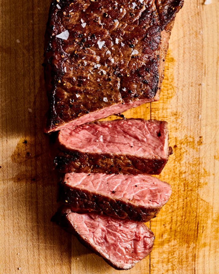 Steak Degrees of Doneness (Rare Medium Rare Medium Medium Well Well Done)  [529x1446]