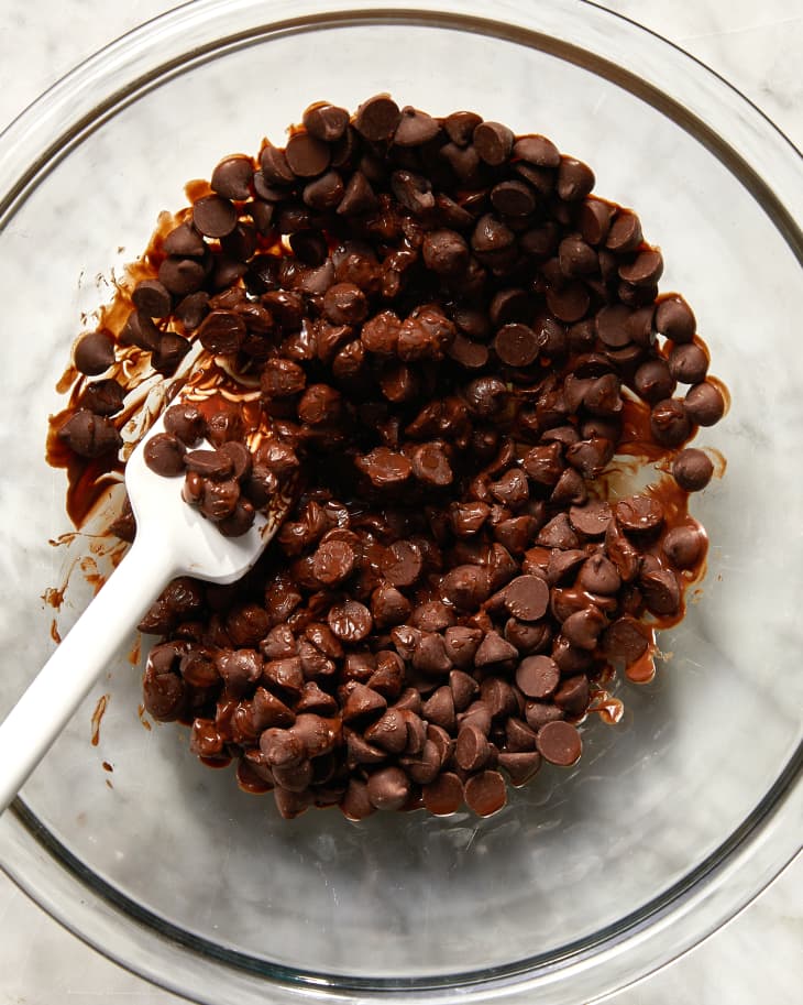 How to Drizzle Chocolate The Fastest and Easiest Method The Kitchn