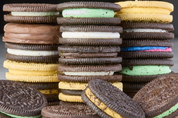 head on shot of three stacks of the different flavored oreos.