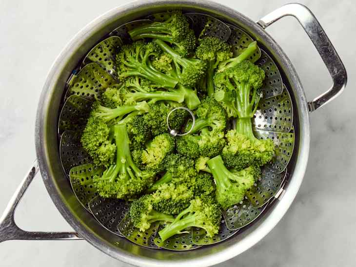 The Most Ingenious Trick for Cooking Broccoli (I Tested 7 Methods) Cubby