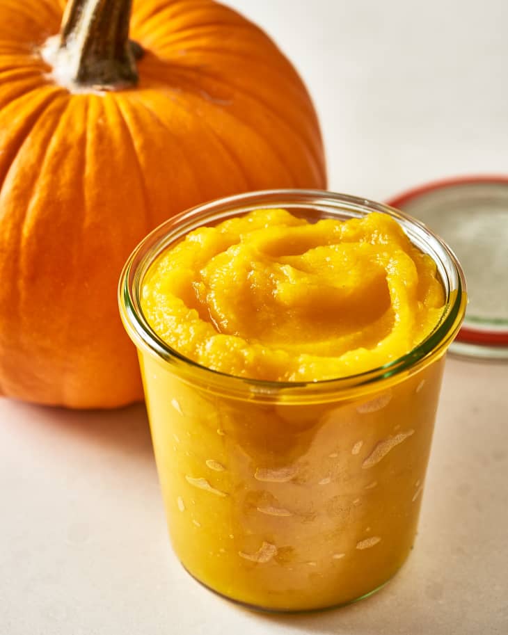 How To Make Fresh Homemade Pumpkin Purée from Scratch