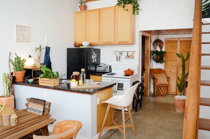 br/>8 Items To Help You Get The Most Use Out of A Small Kitchen — Redo Your  Room Online