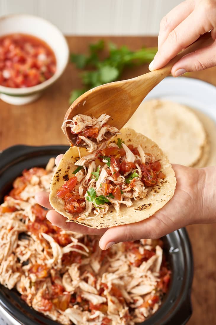 Slow Cooker Salsa Pulled Chicken