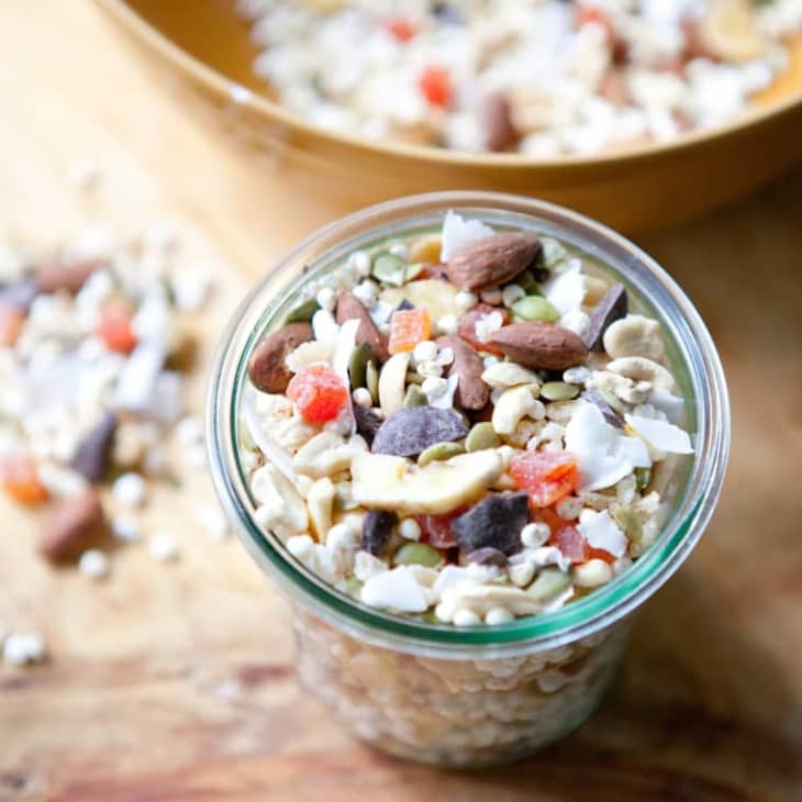 Deluxe Tropical Trail Mix