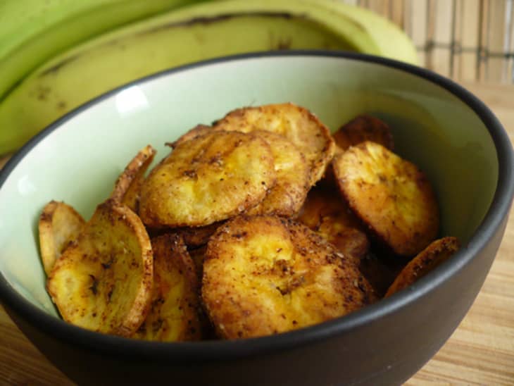 Spicy Baked Plantain Chips