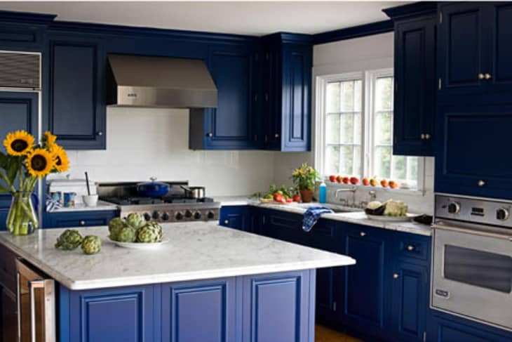 Kitchen  Blue kitchen accessories, Blue kitchen decor, Cobalt blue  kitchens