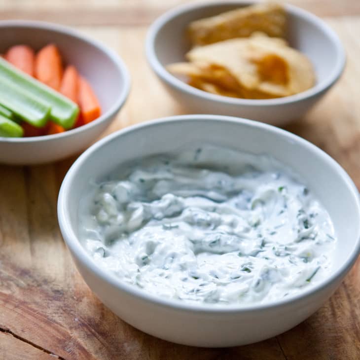 Herbed Greek Yogurt Dip Recipe