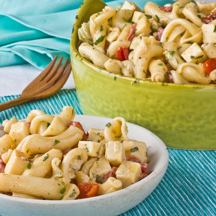 Pasta Salad with Gouda, Red Peppers & Artichoke Hearts