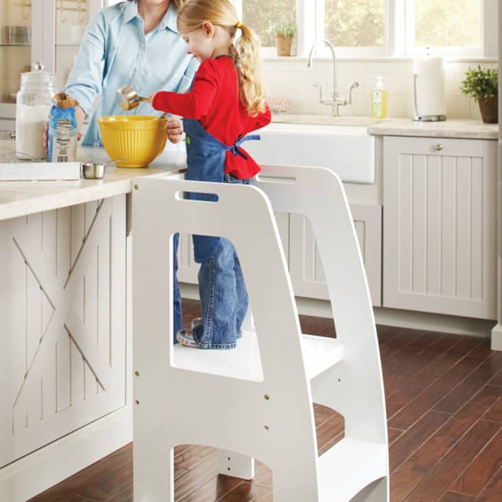 best kitchen stool for toddlers