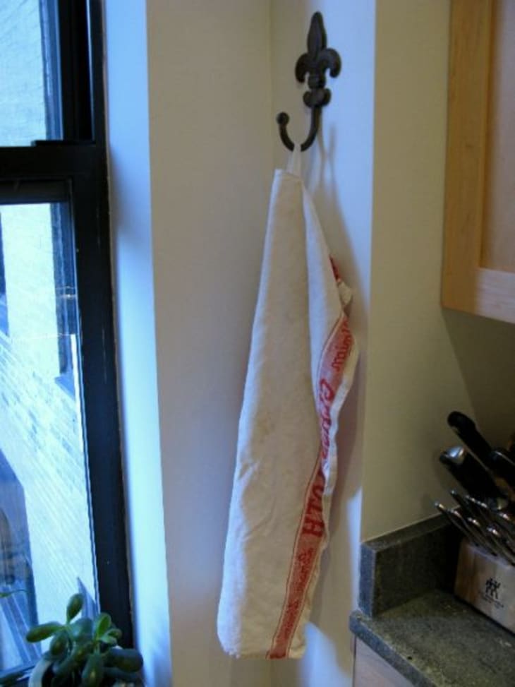 How To Make A Simple Hanging Dish Towel