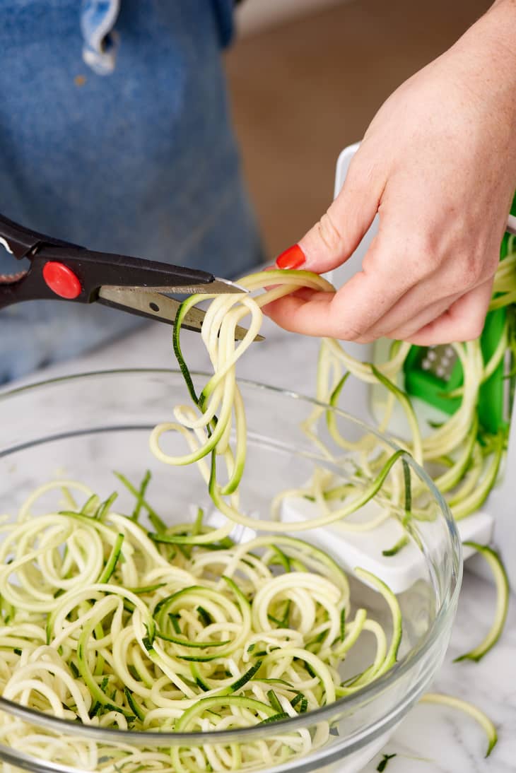 How To Make Zucchini Noodles 4 Easy Ways Kitchn