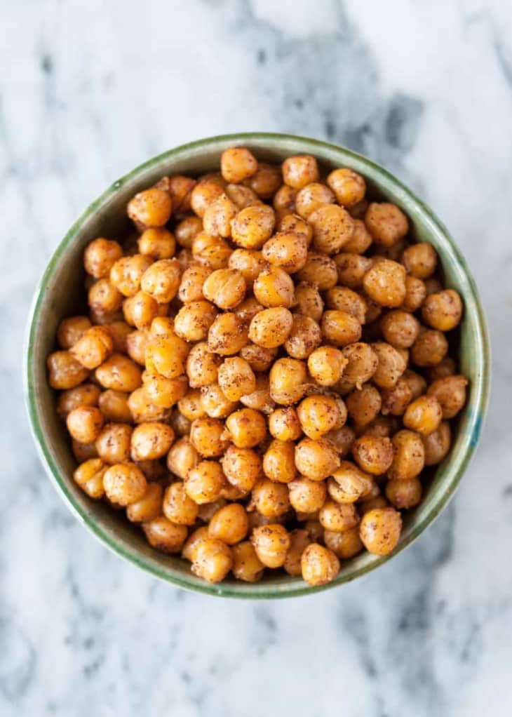Roasted chickpeas in a bowl