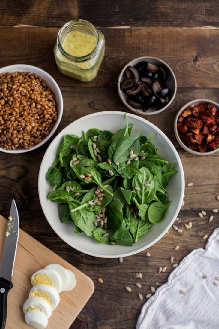 Recipe: Egg, Spinach, and Spelt Salad with Green Garlic Dressing | The  Kitchn