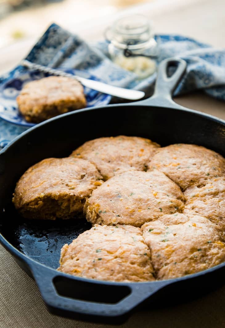 Cheesy Whole-Grain Biscuits 