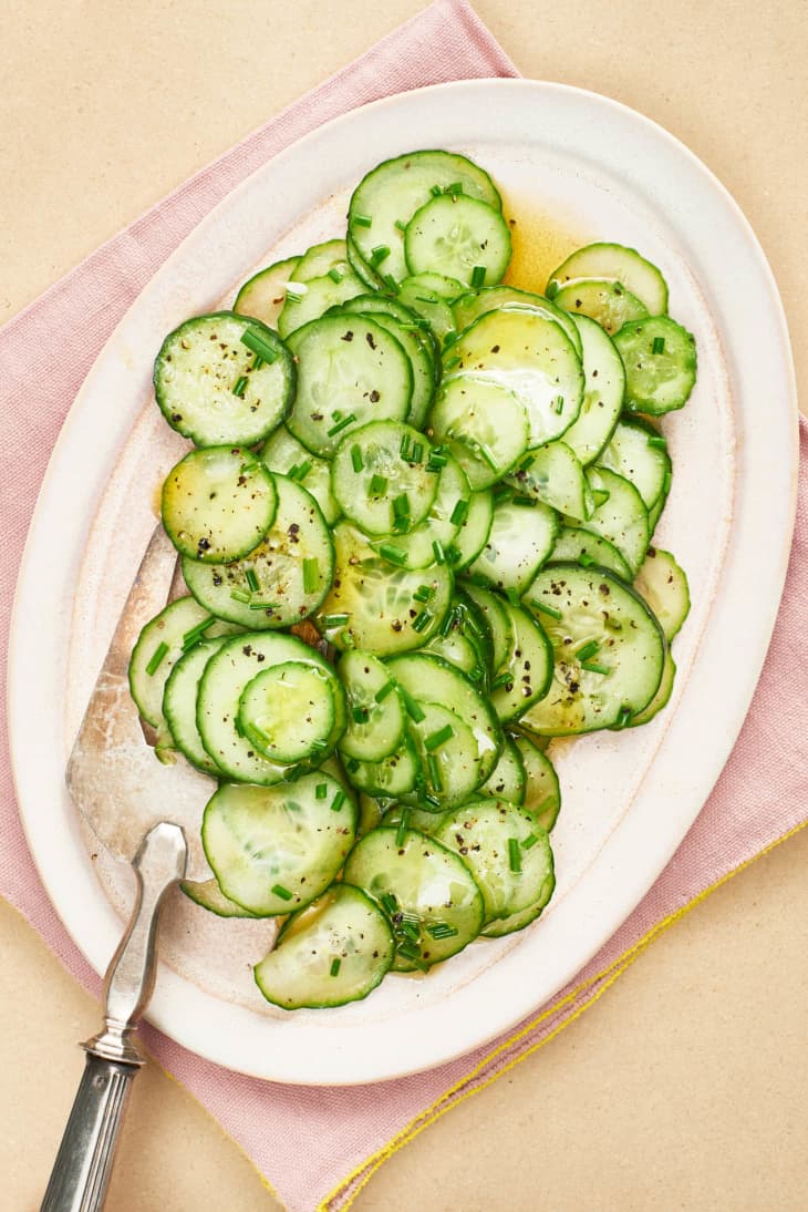 A Guide to the Different Types of Cucumbers, Cooking School