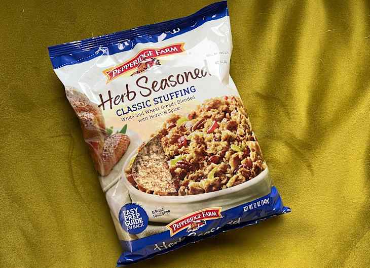 Why No Homemade Stuffing Is Better Than a Batch of My Mom's Pepperidge Farm  | The Kitchn