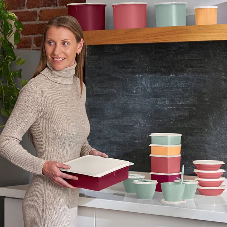 Op Shop Finds: What's your favourite retro tupperware colour?