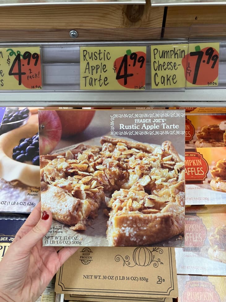 box with frozen apple tart in frozen aisle with price