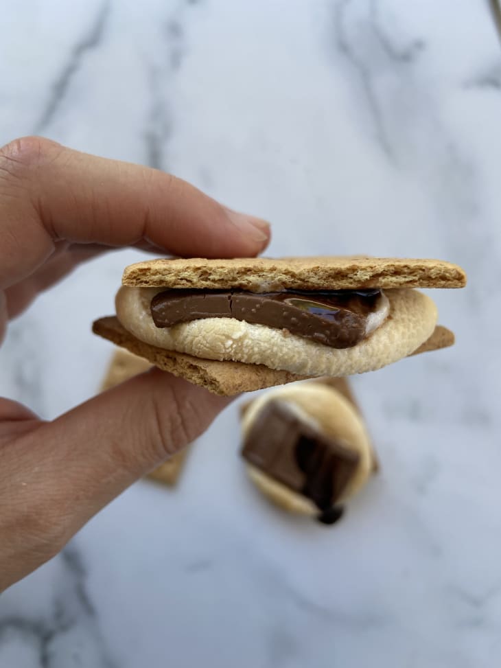 Air Fryer S'mores Recipe Review | The Kitchn