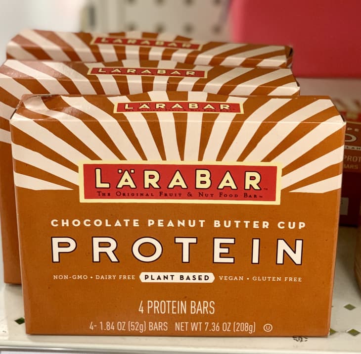 10 Best PrePackaged, SingleServe Snacks, According to a Nutritionist