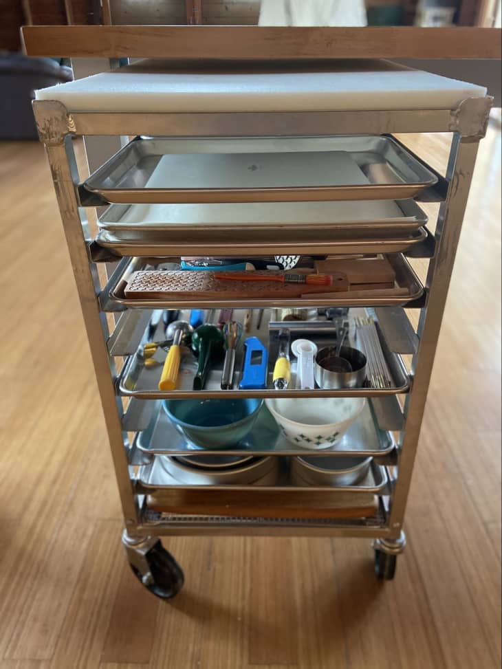 Sheet pan outlet storage