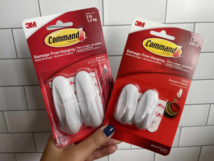 Use Command Hooks for Kitchen Organizing Apartment Therapy