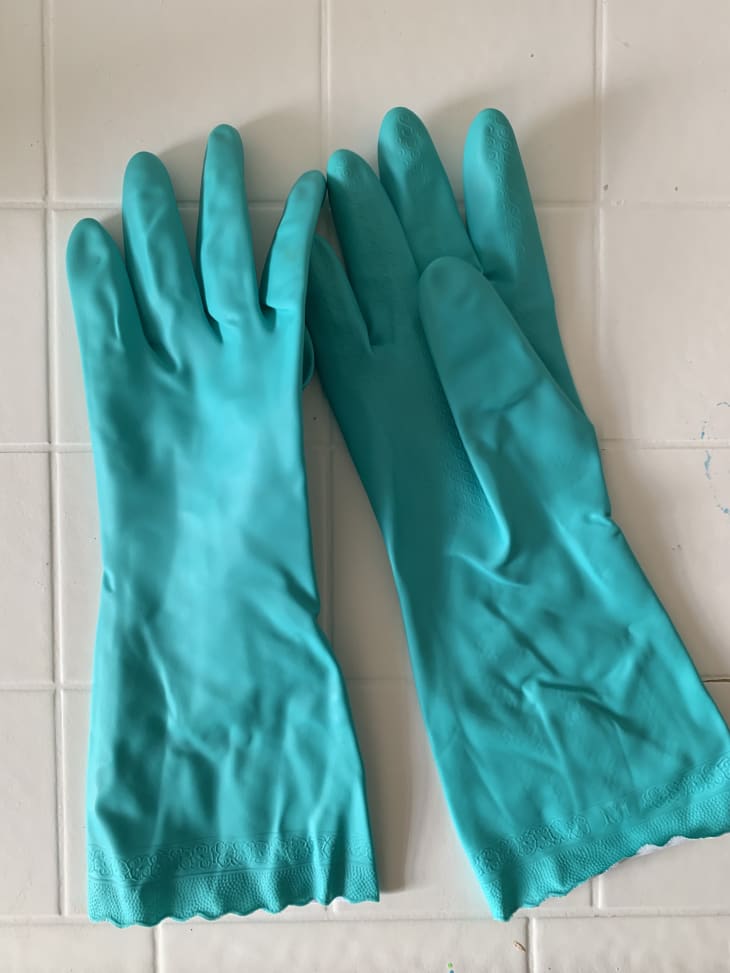 Best Dishwashing Gloves for Long Hands The Kitchn