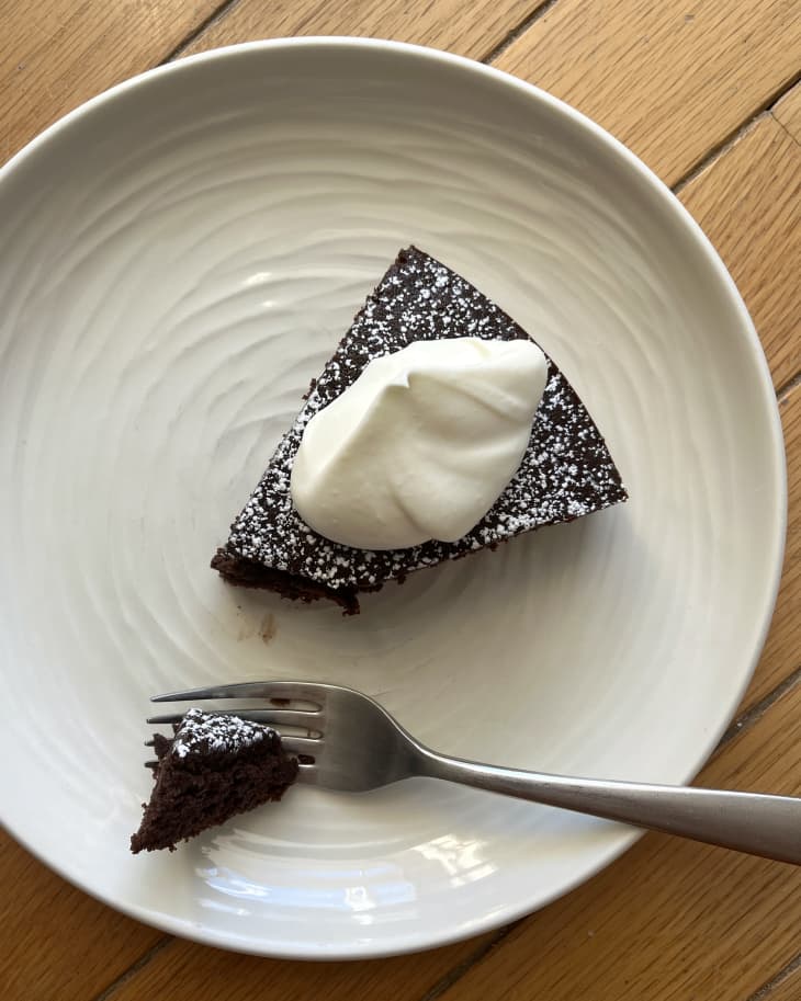 Smitten Kitchen’s Red Wine Chocolate Cake (Recipe Review) The Kitchn