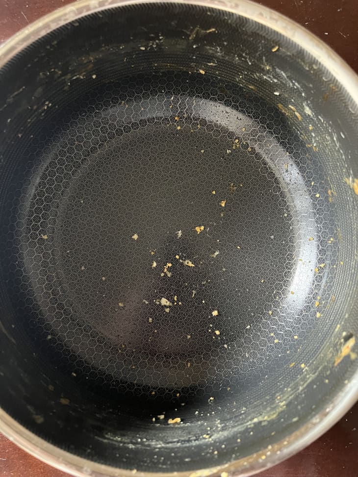 HexClad 5Quart Dutch Oven Review 2023 The Kitchn