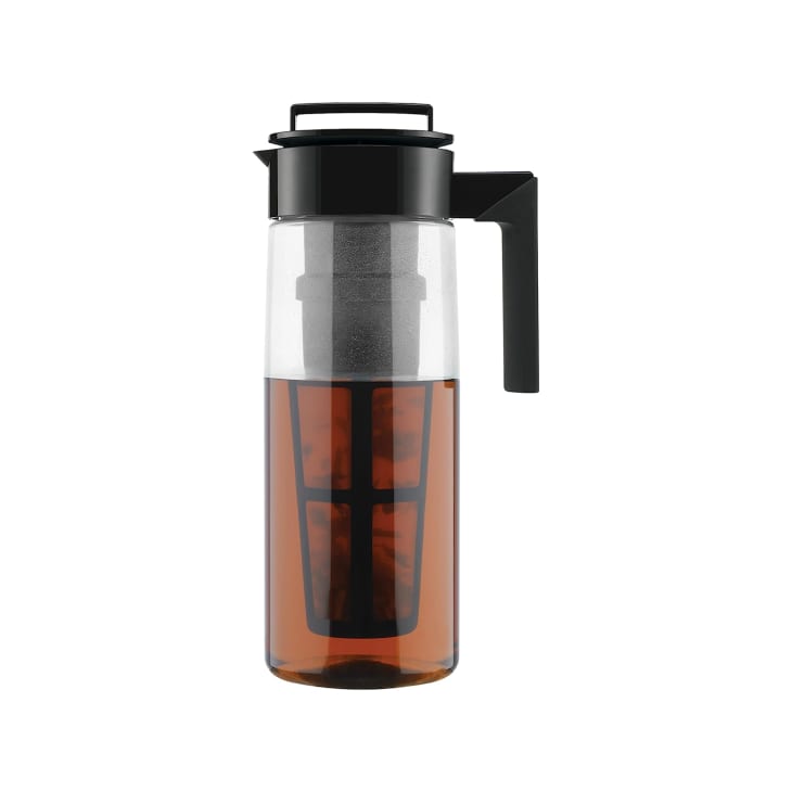 8 Best Iced Tea Makers 2023 Mr. Coffee, Takeya, Nostalgia The Kitchn